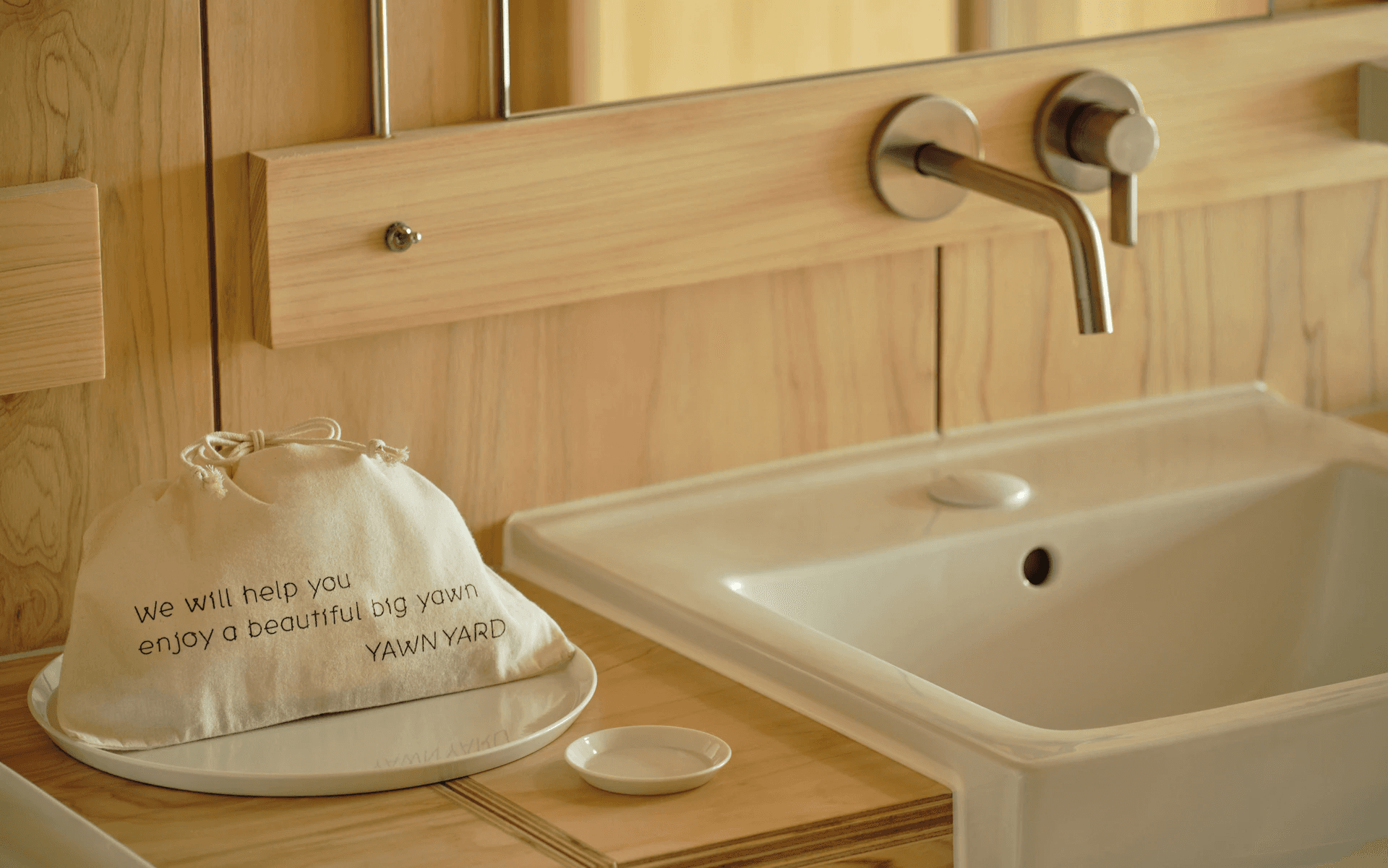 Kashiwahara Hands Co., Ltd.
